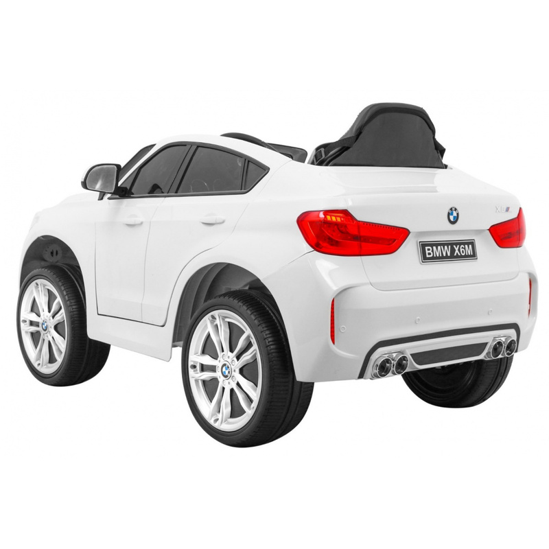 BMW X6M vienvietīgs elektromobilis, balts