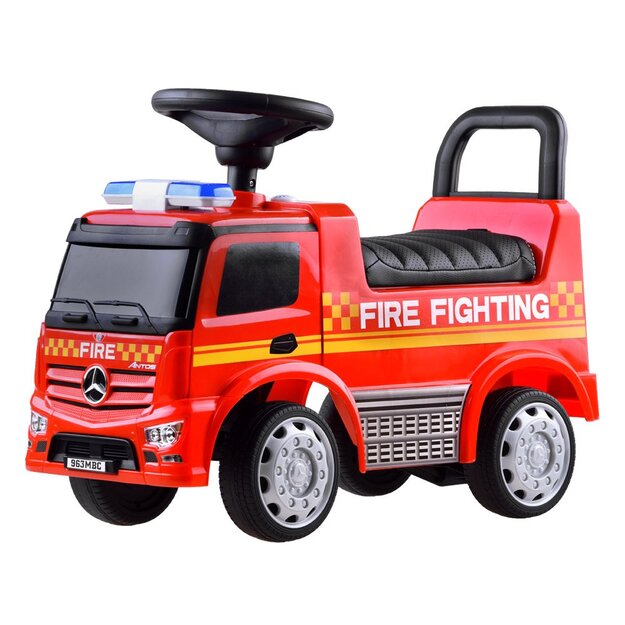 Stumjama mašīna "Mercedes Fire Brigade", sarkana