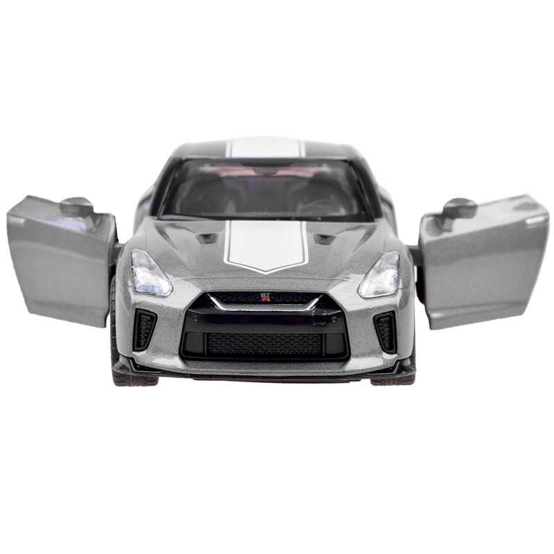 Metāla automašīna – Nissan GT-R