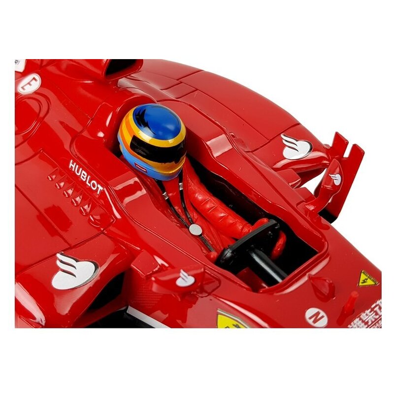 Ferrari F138 tālvadības sporta automašīna, sarkana